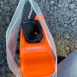 Skateez Orange Ice Skate Trainer
